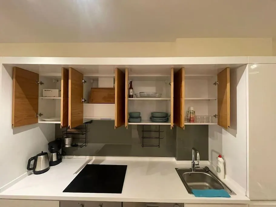 Apartment A Lovely And New Place In Beylikduzu Istanbul Turkey
